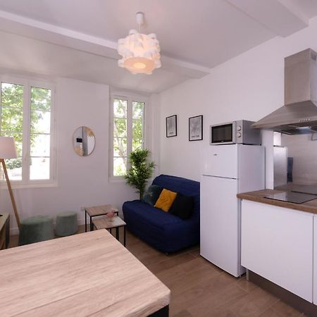 Le Nostradamus - Magnifique Appartement Cours Principal Plein Centre Avec Parking Салон-де-Прованс Екстер'єр фото