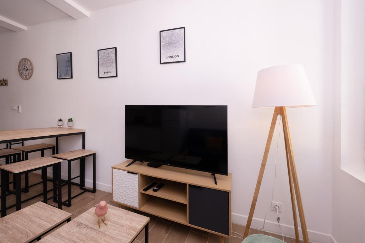 Le Nostradamus - Magnifique Appartement Cours Principal Plein Centre Avec Parking Салон-де-Прованс Екстер'єр фото
